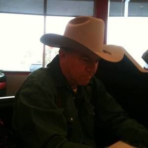 Meet your Posher, Fred